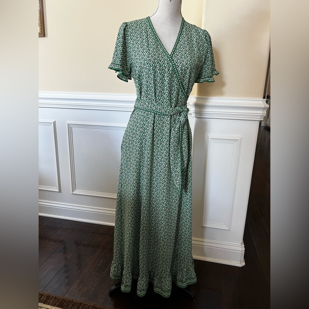 Green, Black and White Floral, “V” Neck Flowy, Boho Cottage-core Maxi Dress.